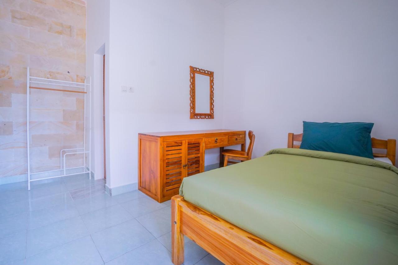 Hotel Kos Bulan Bali Kuta Lombok Exteriér fotografie
